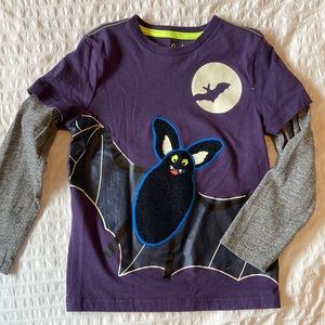 Mini Boden glow in the dark Halloween shirt, 7-8Y